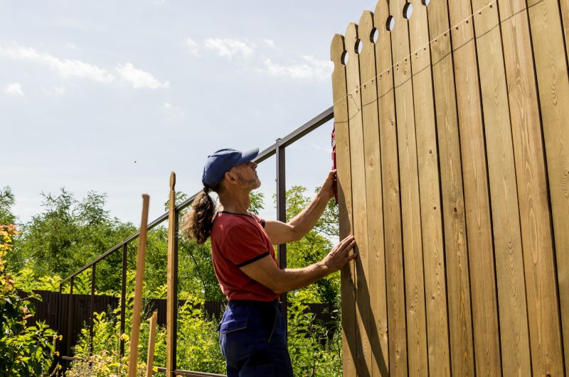 Fencing Contractors